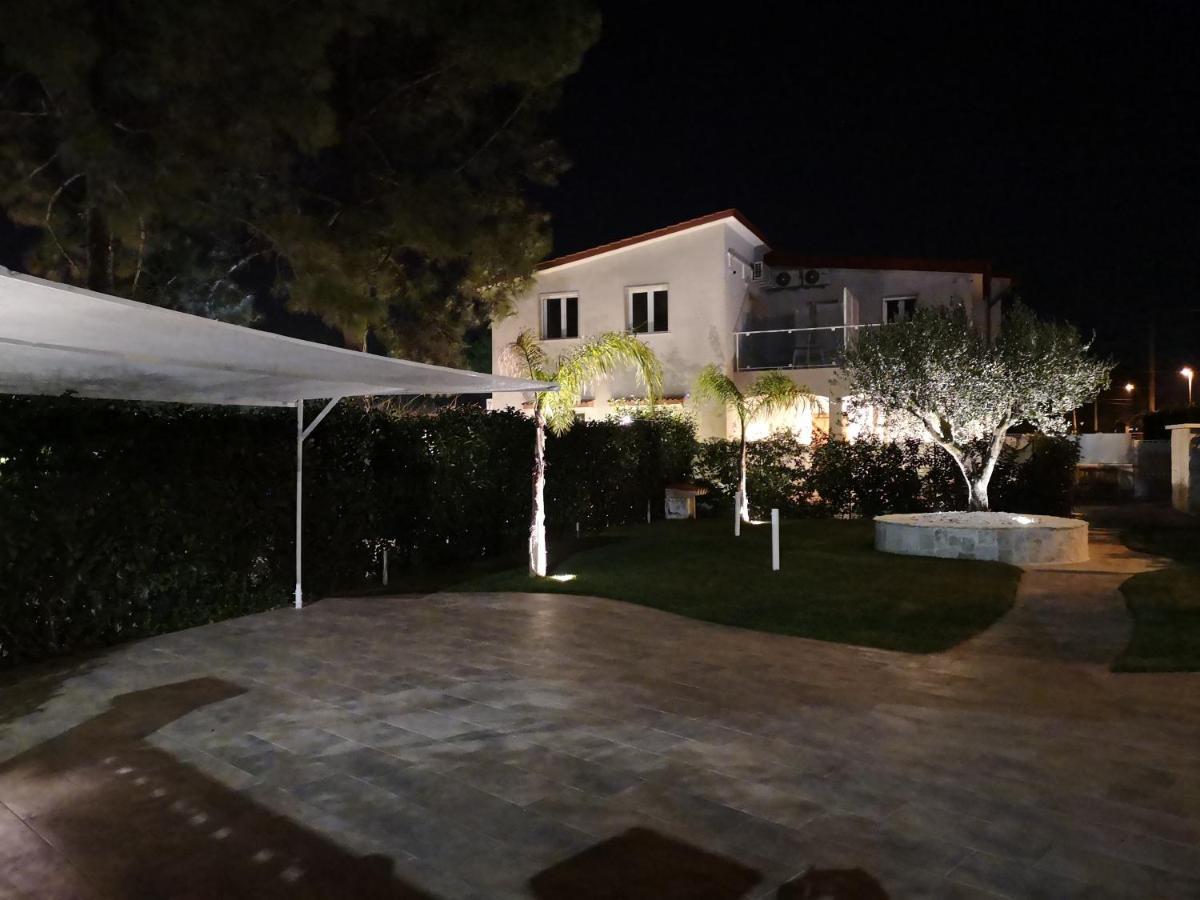 Casa Vacanze Granieri Villa Leporano Buitenkant foto